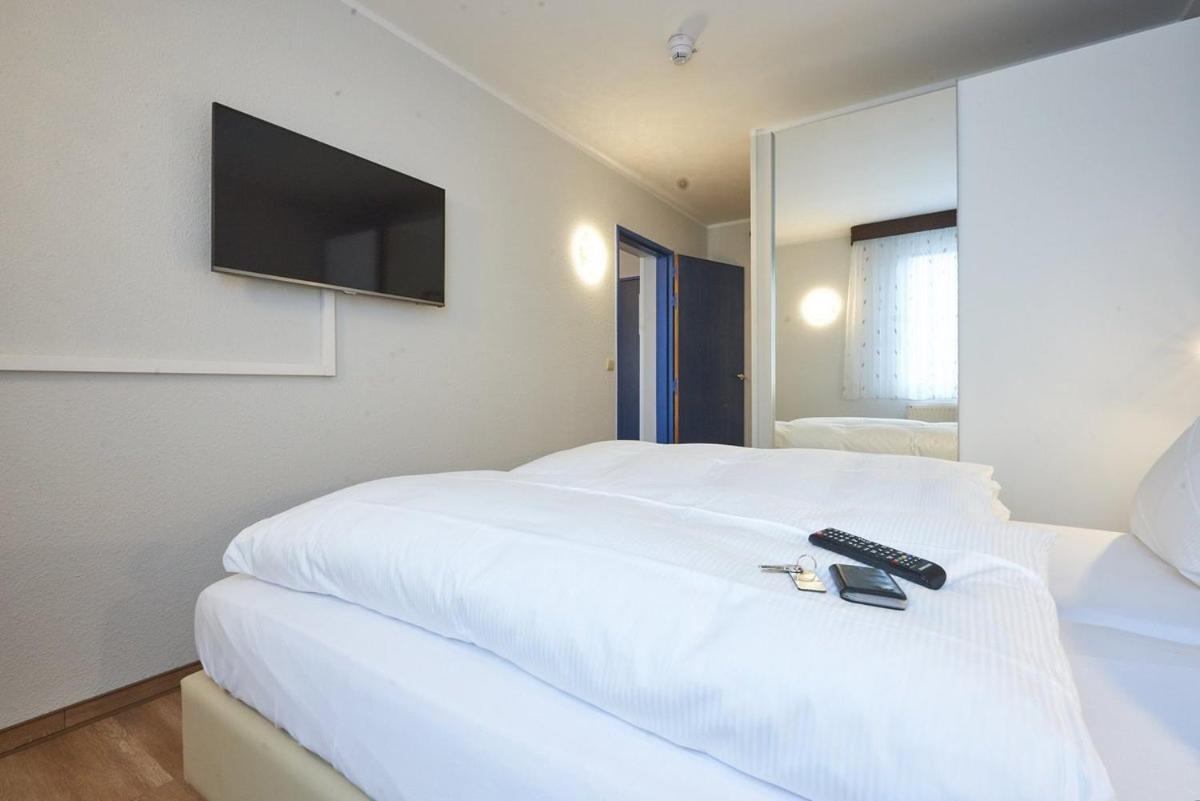 Hotel Anhalt ブレーナ エクステリア 写真
