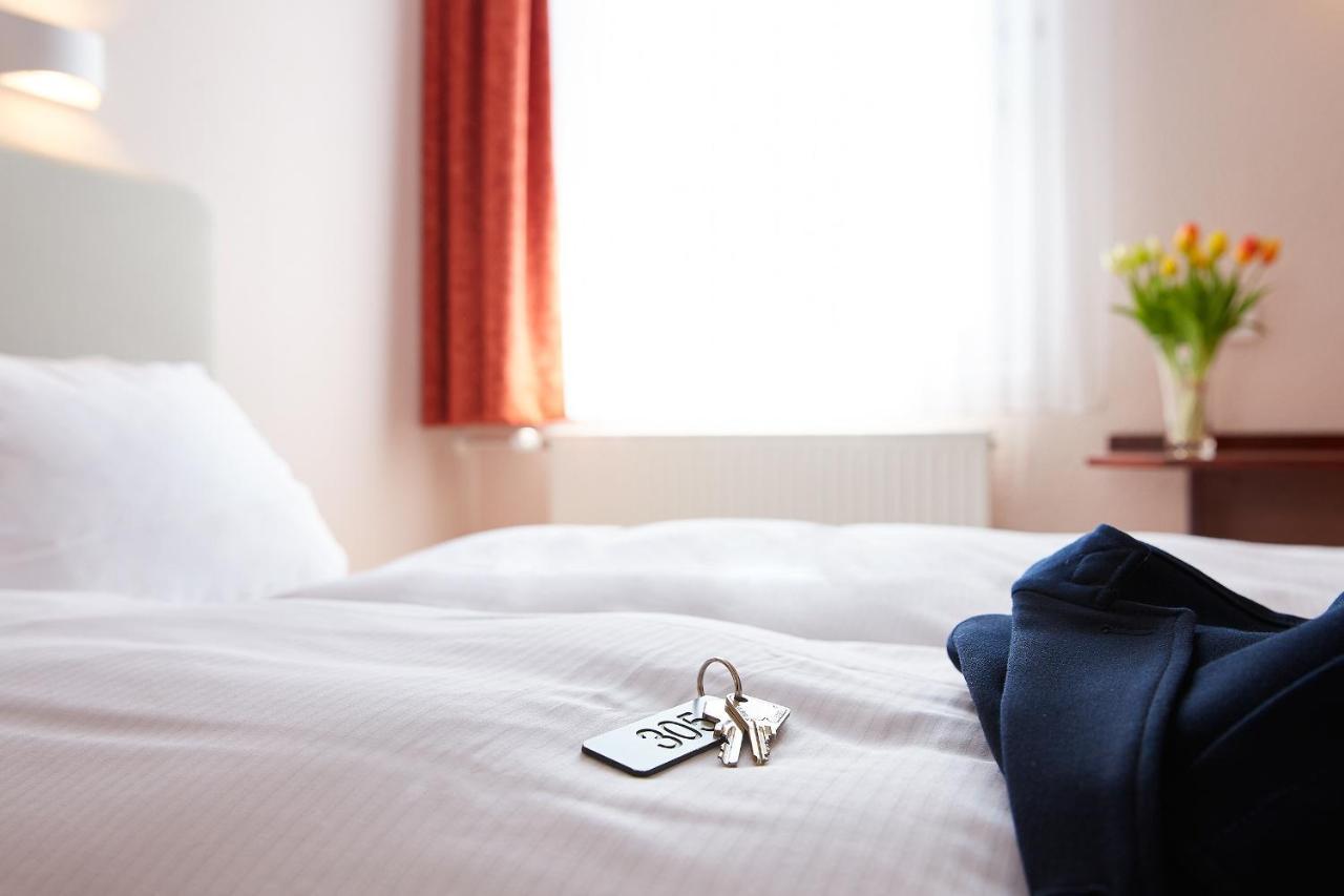 Hotel Anhalt ブレーナ エクステリア 写真
